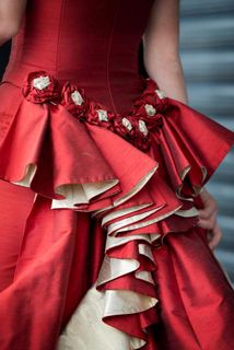 Monique Lambermon Couturiere